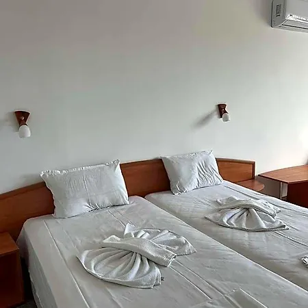 Adeti Nesebar